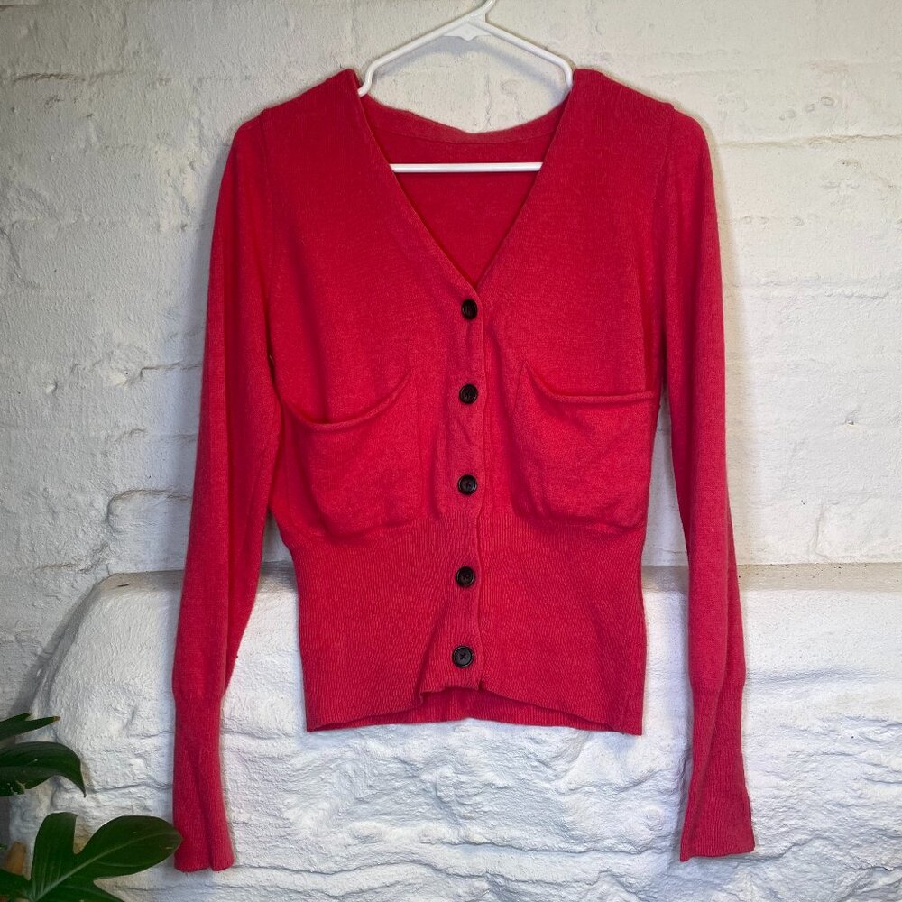 Pink/red unique fitted cardigan